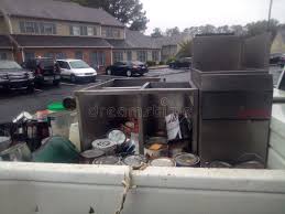 Best Yard Waste Removal  in Wagner, SD