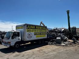 Best Construction Debris Removal  in Wagner, SD